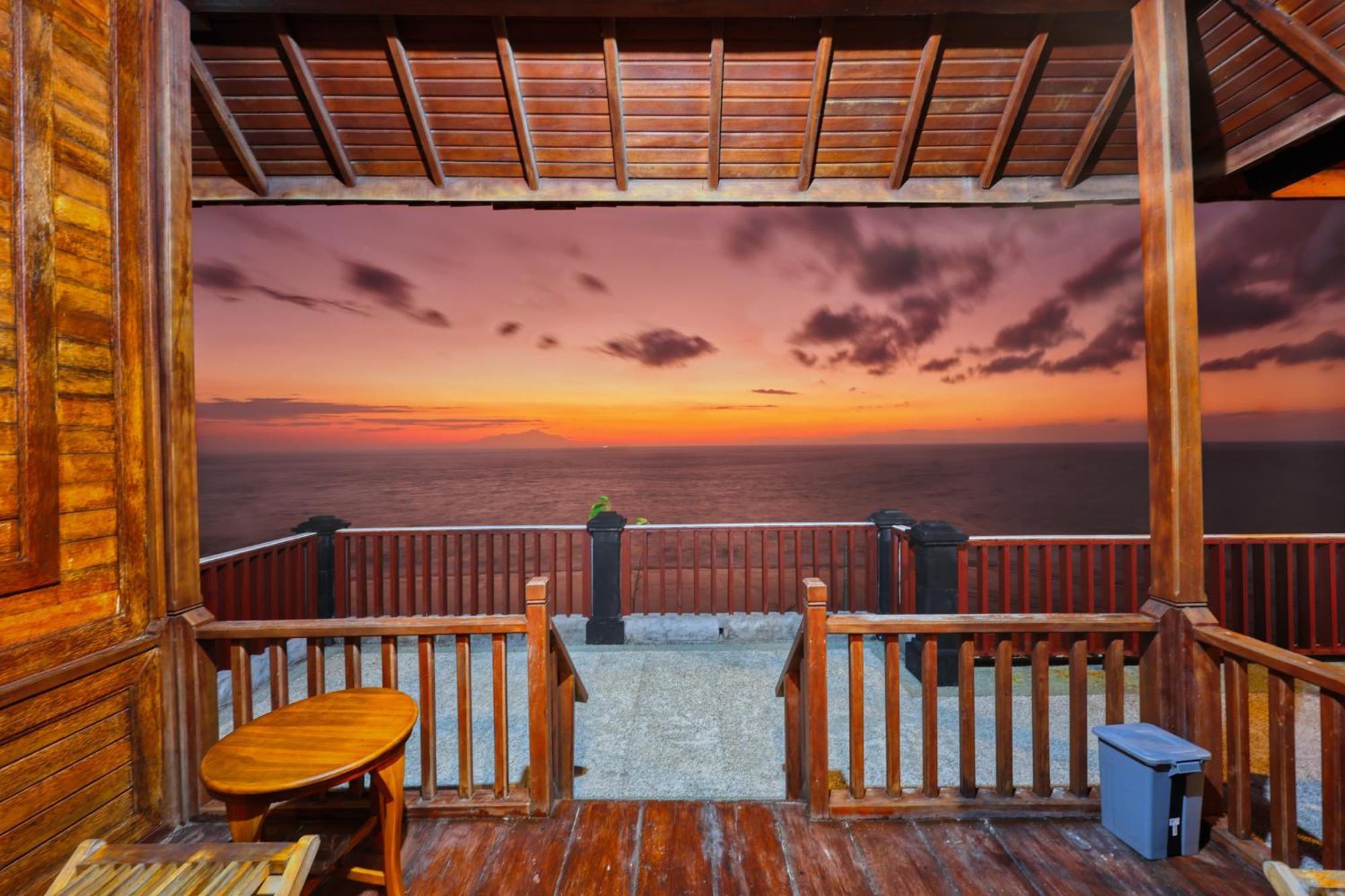 Manta Cottage Seaview Plus Batununggul Εξωτερικό φωτογραφία